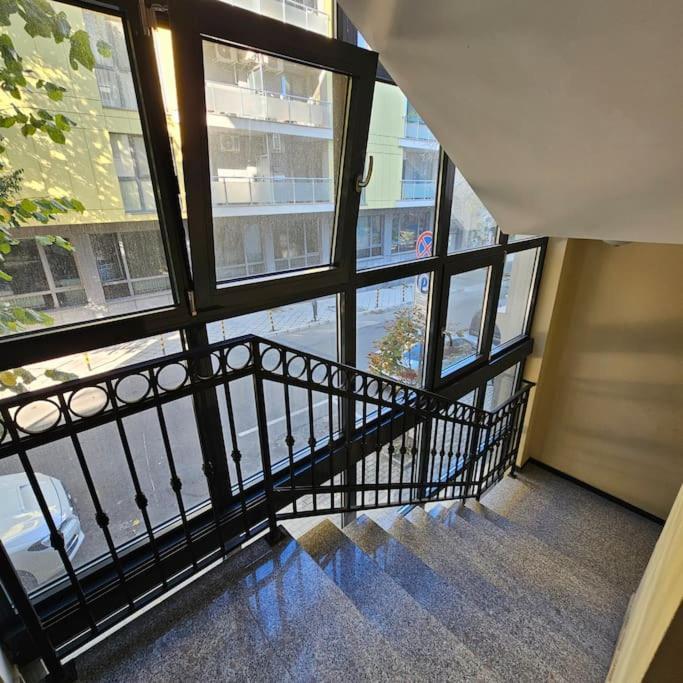 Serenity In The Heart Of Varna With Parking المظهر الخارجي الصورة